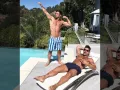 Ricky Martin y su pareja posando.jpg