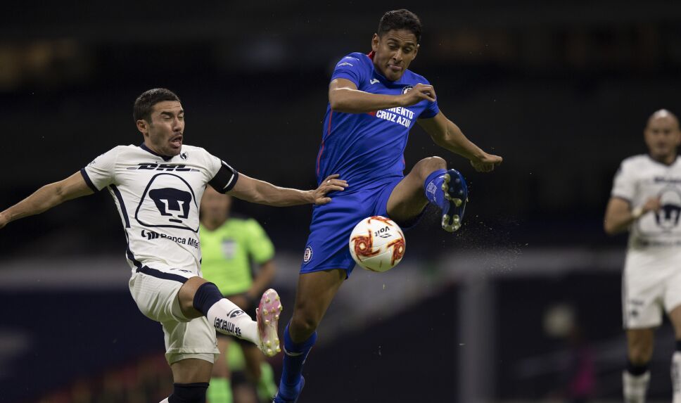 Cruz Azul vs Pumas