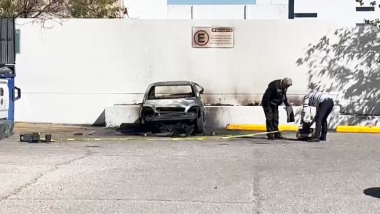 AUTO QUEMADO CHIHUAHUA.jpg