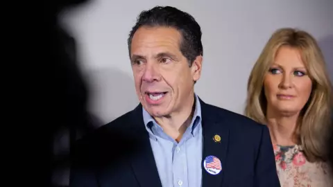 Andrew Cuomo gobernador nueva york.jpg
