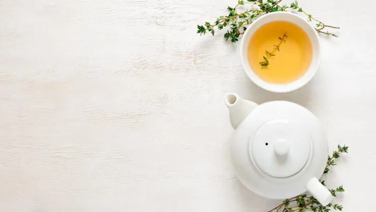 Té de laurel con romero: los beneficios de esta infusión al cuerpo