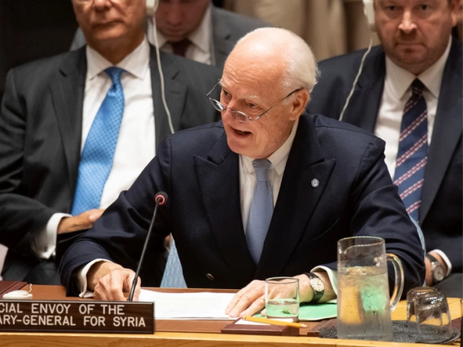 Renuncia Staffan de Mistura