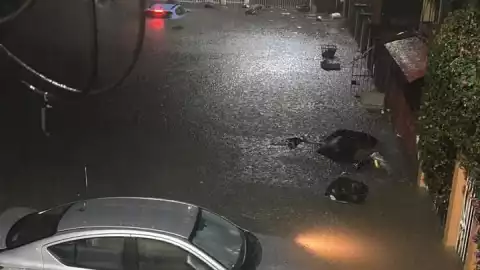 Así lucen algunas calles de Chetumal debido a la intensa lluvia de esta noche