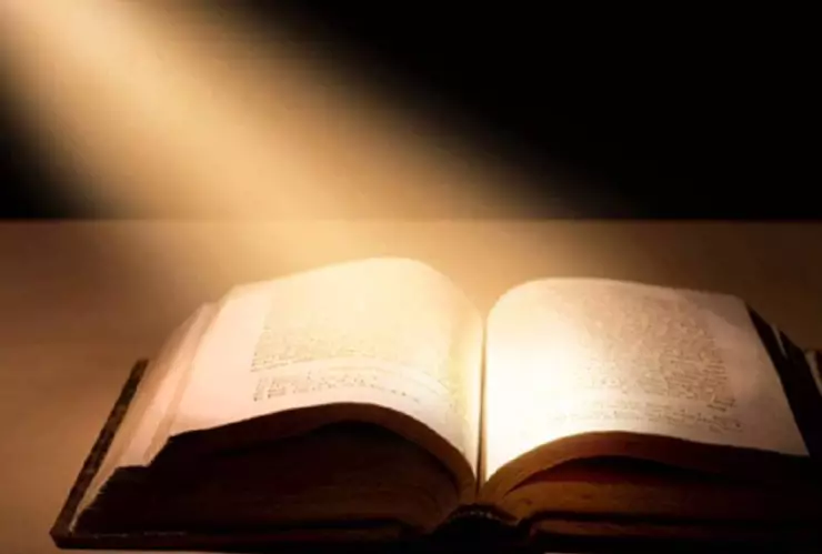 Evangelio de hoy domingo 4 de enero de 2026: Lecturas y reflexión del día