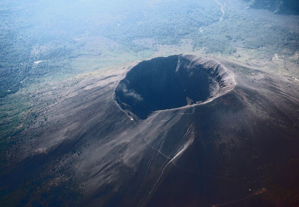 volcanes, mayor actividad, mundo wikimedia.jpg