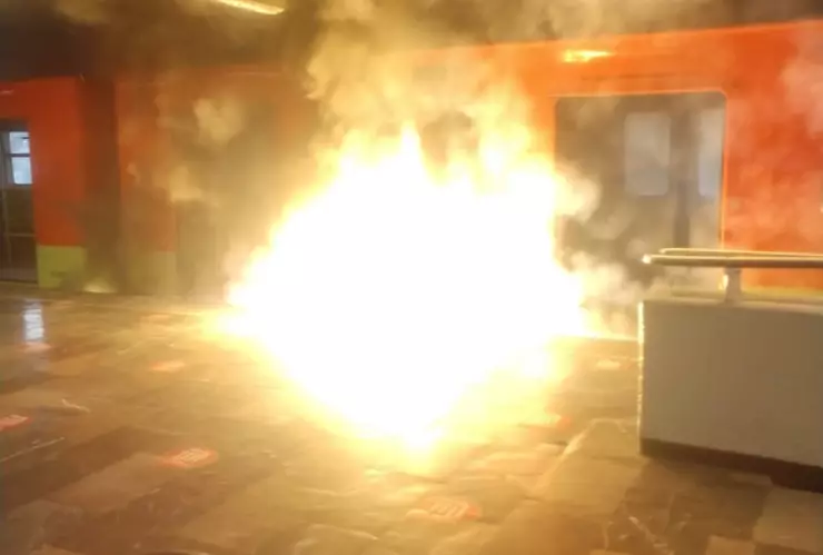 Incendio metro Indios Verdes.jpg