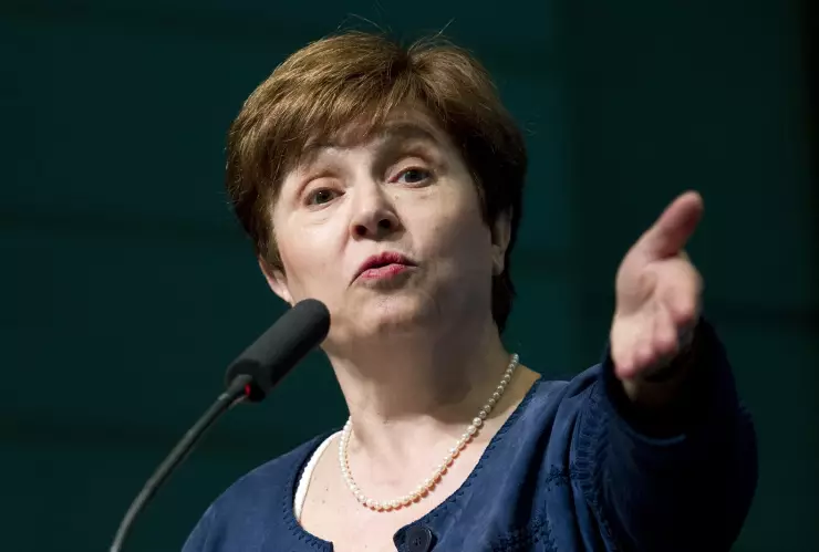 Georgieva asumirá la dirigencia del FMI ahora que la economía mundial está desacelerando y las dos economías más grandes del mundo, Estados Unidos y China, están enfrascadas en una guerra comercial. Imagen: AP