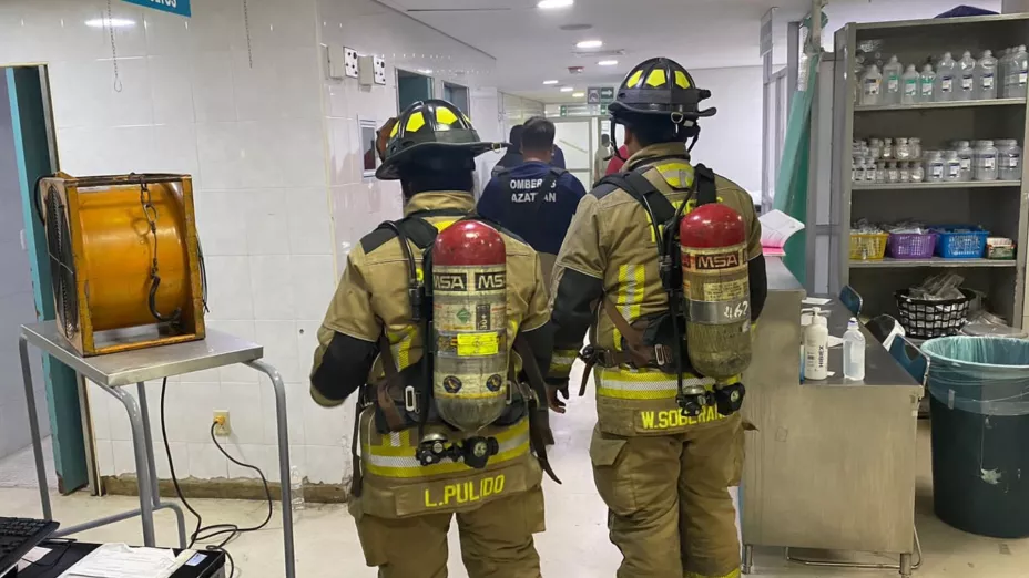 Evacuación del IMSS Mazatlán