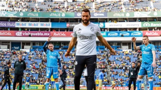 Calentamiento previo al encuentro Puebla vs América