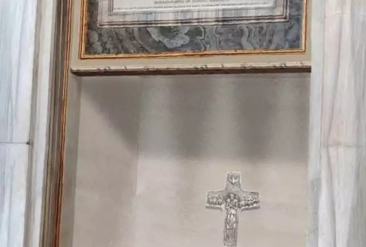 Tumba del Papa Francisco