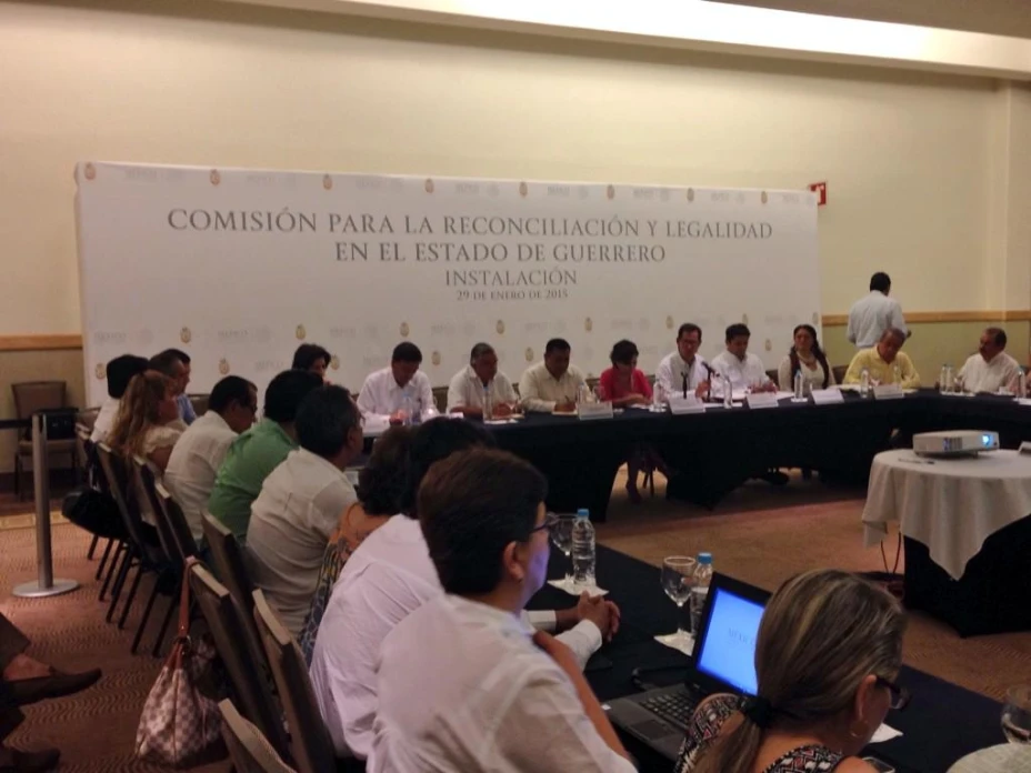 La comisión vinculará a la sociedad con las autoridades
