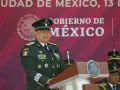 AMLO devela placa por los 200 años del Heroico Colegio Militar