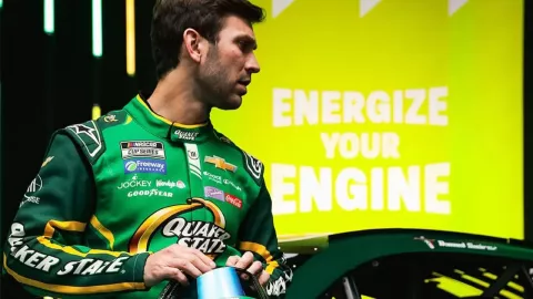 Daniel Suarez piloto mexican en Nascar