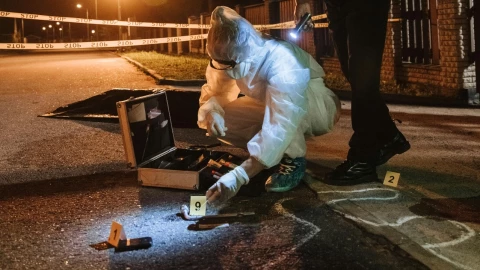 ¿Qué hacer si encuentro un cadáver o una escena del crimen?