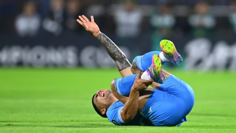 Gabriel Toro Fernández se lesiona en la semfinal de la Concacaf Champions Cup.jpg