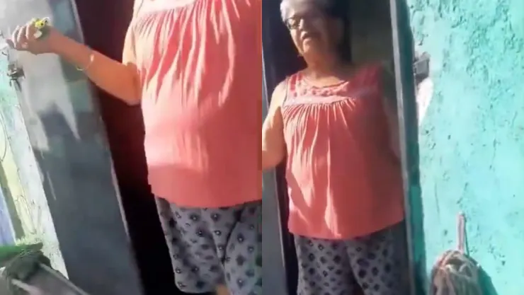 ¡Yo la limpio, es mía! Mujer enfurece porque la gente se sube a su banqueta