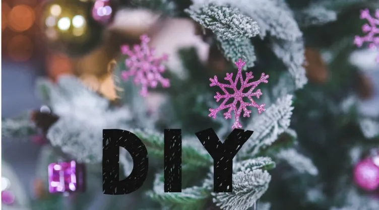 Cómo hacer un copo de nieve para tu Árbol de Navidad con bloques de juguete reciclados