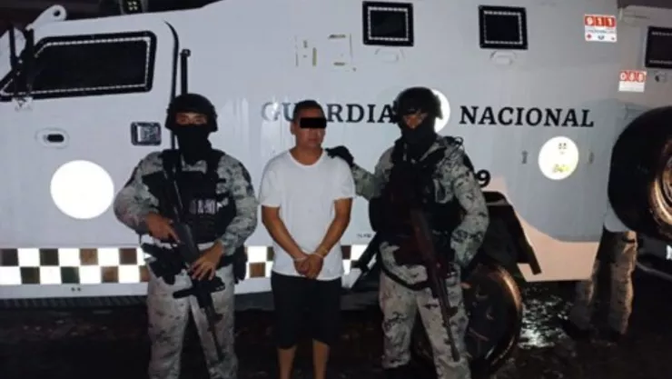Guardia Nacional detiene a dos operadores del CJNG