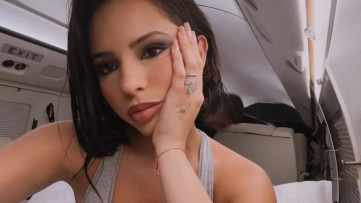 Ángela Aguilar rompe el silencio sobre su supuesto retiro; una vidente lanza advertencia que inquieta a sus fans