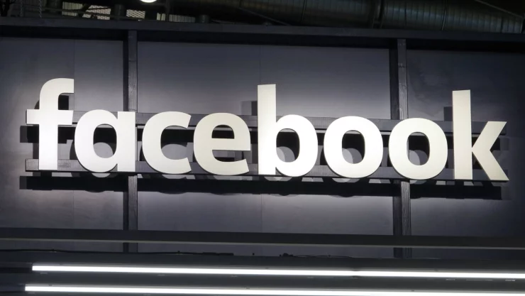 facebook suspende apps