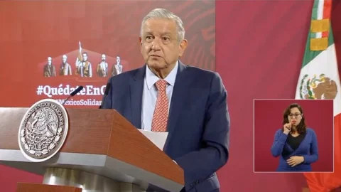 Pide AMLO a simpatizantes que no le lleven por la noche serenata por su cumpleaños