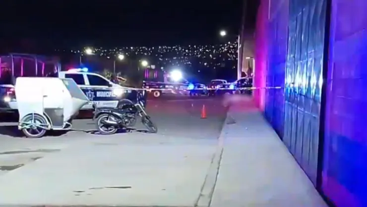 Matan a madre e hijo durante asalto en Los Reyes La Paz; delincuentes se dan a la fuga