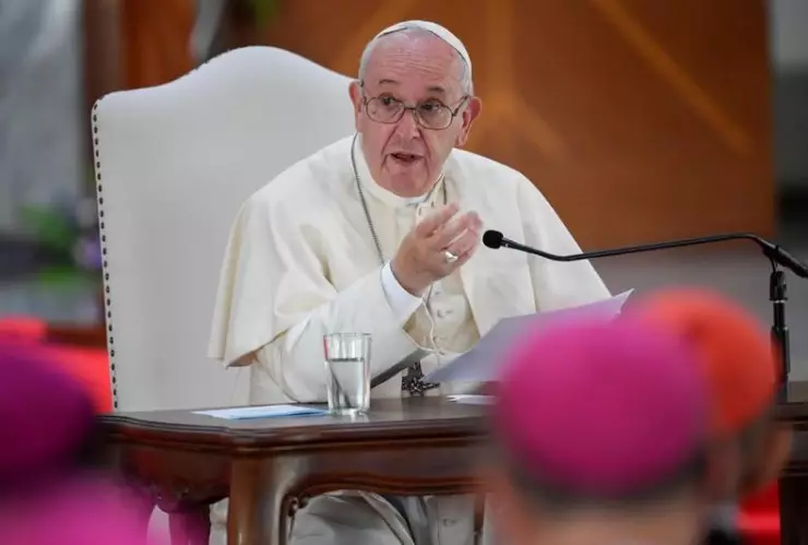 El papa Francisco dedicó sus intenciones de oración de febrero a las mujeres que son víctimas de la violencia, y señaló que quienes cometen ese tipo de abusos son unos cobardes.