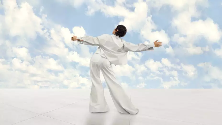 Pantone elige el blanco “Cloud Dancer” como color del año 2026