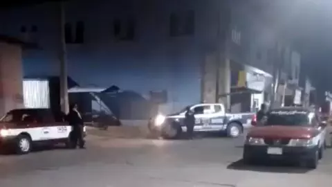 Policias de Oaxaca atropellan perrito Ocotlan