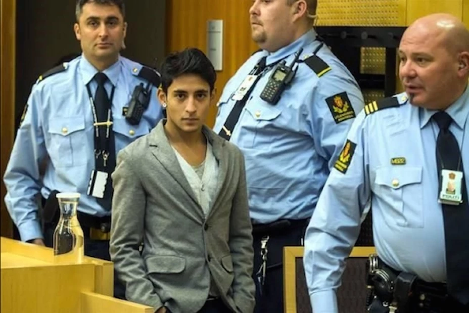 El estudiante espera su deportación después de que su solicitud de asilo fue rechazada