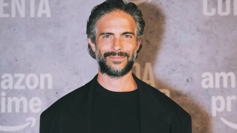 Osvaldo Benavides aparece con el rostro desfigurado en redes sociales.png