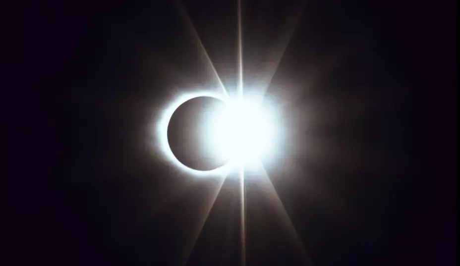 Eclipse solar híbrido_ ¿Se podrá ver desde México