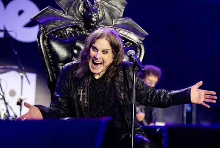 Ozzy conocido como el príncipe de las tinieblas durante su último concierto 2025.jpg