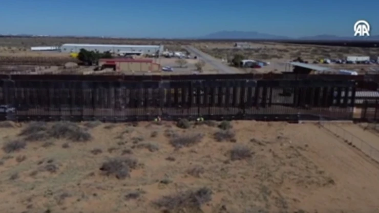 Avanza la construcción de un nuevo tramo del muro fronterizo entre Nuevo México y Ciudad Juárez