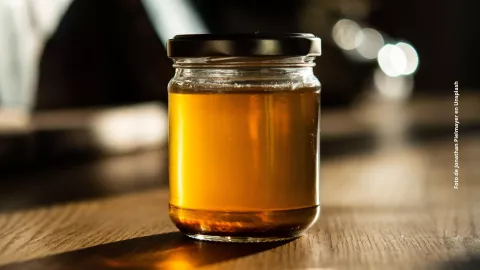 &iquest;C&oacute;mo tener piel perfecta con miel y aceite de oliva?