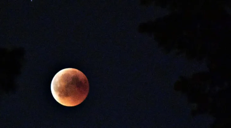 3-datos-curiosos-eclipse-lunar-total-2025.jpg