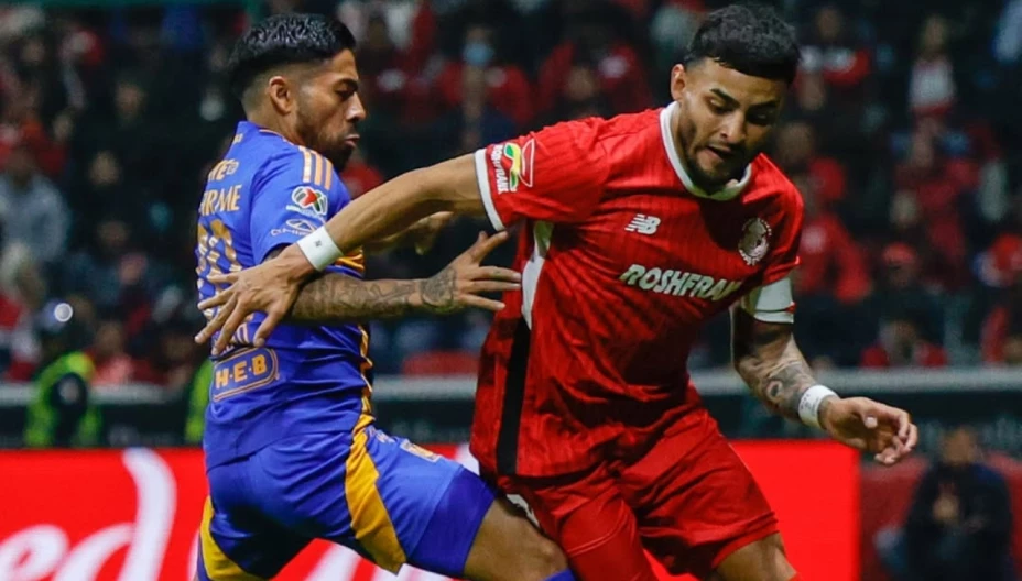 Alexis Vega tiene el sueldo más alto en Toluca