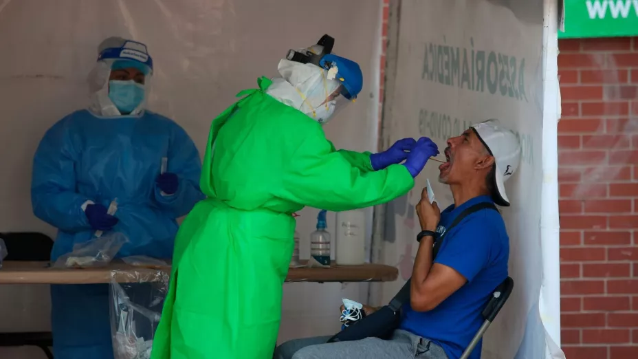 México, coronavirus pruebas Ciudad de México AP Foto Ginnette Riquelme.jpg