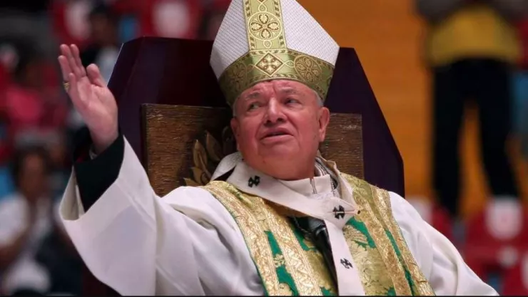 Cardenal Juan Sandoval Íñiguez es hospitalizado por insuficiencia cardiaca 