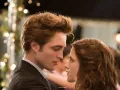 Te contamos cómo fue que Robert Pattinson se preparó para dar vida al personaje de Edward Cullen. | Crepúsculo por Azteca 7
