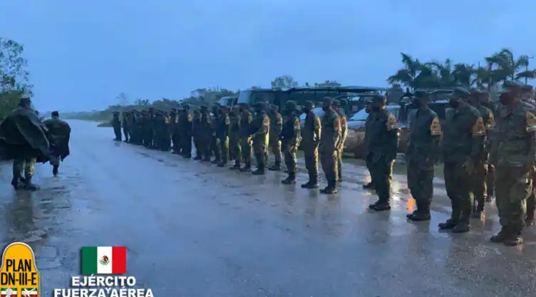 ejercito mexicano huracan zeta yucatan .jpg