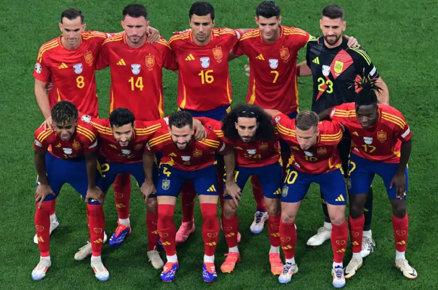 Selección de España en la Euro 2024 ante Francia.jpg