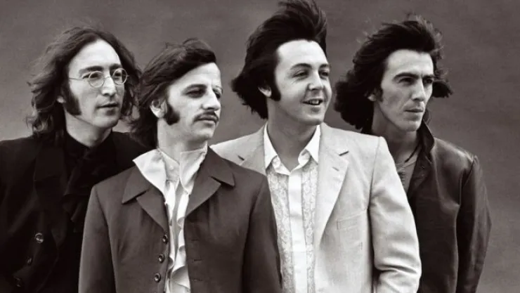 portada extranas teorias beatles.jpg
