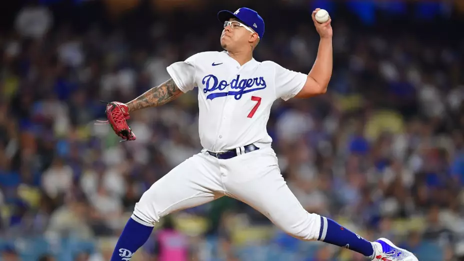Julio-Urías-arrestado-pitcher-Dodgers