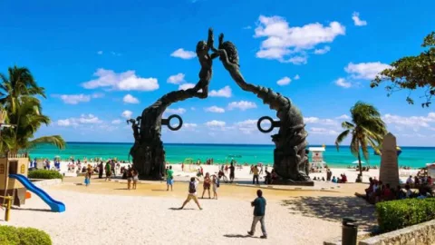 En el estado Quintana Roo se crea el municipio de Solidaridad