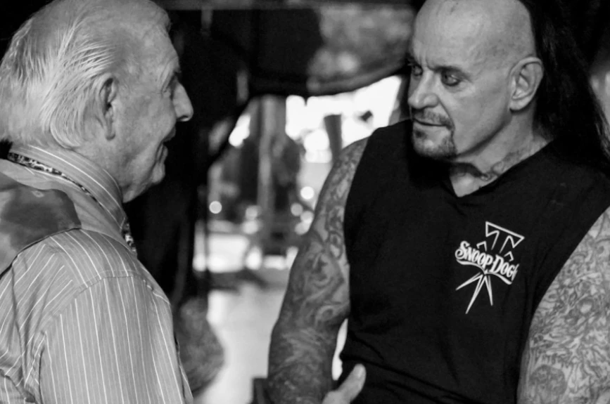 Undertaker se retira en Survivor Series