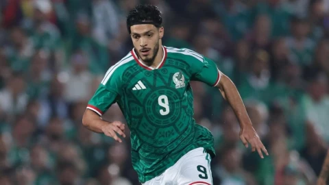 Raúl Jiménez en los Mundiales