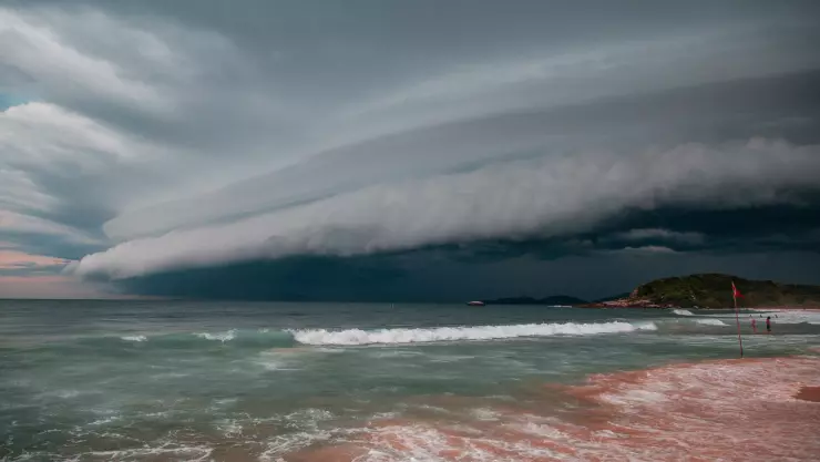 Tormenta perfecta, nubes, temperatura 2.jpg