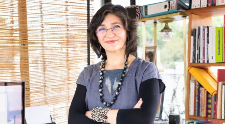 Medalla Goethe 2024 a la traductora mexicana Claudia Cabrera