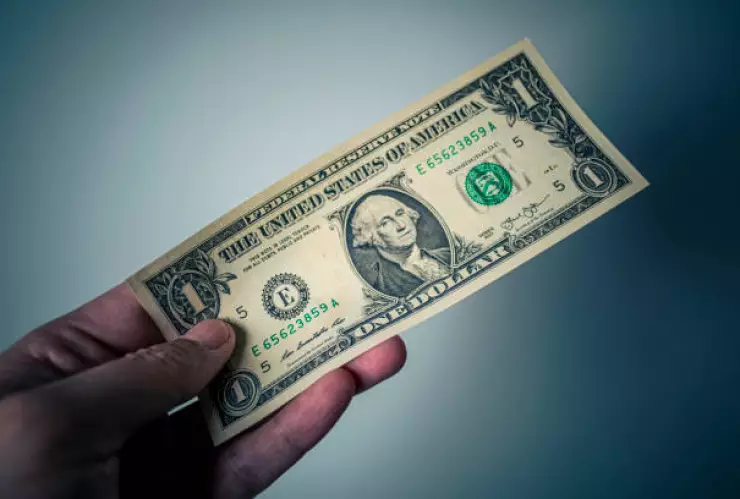 Dólar